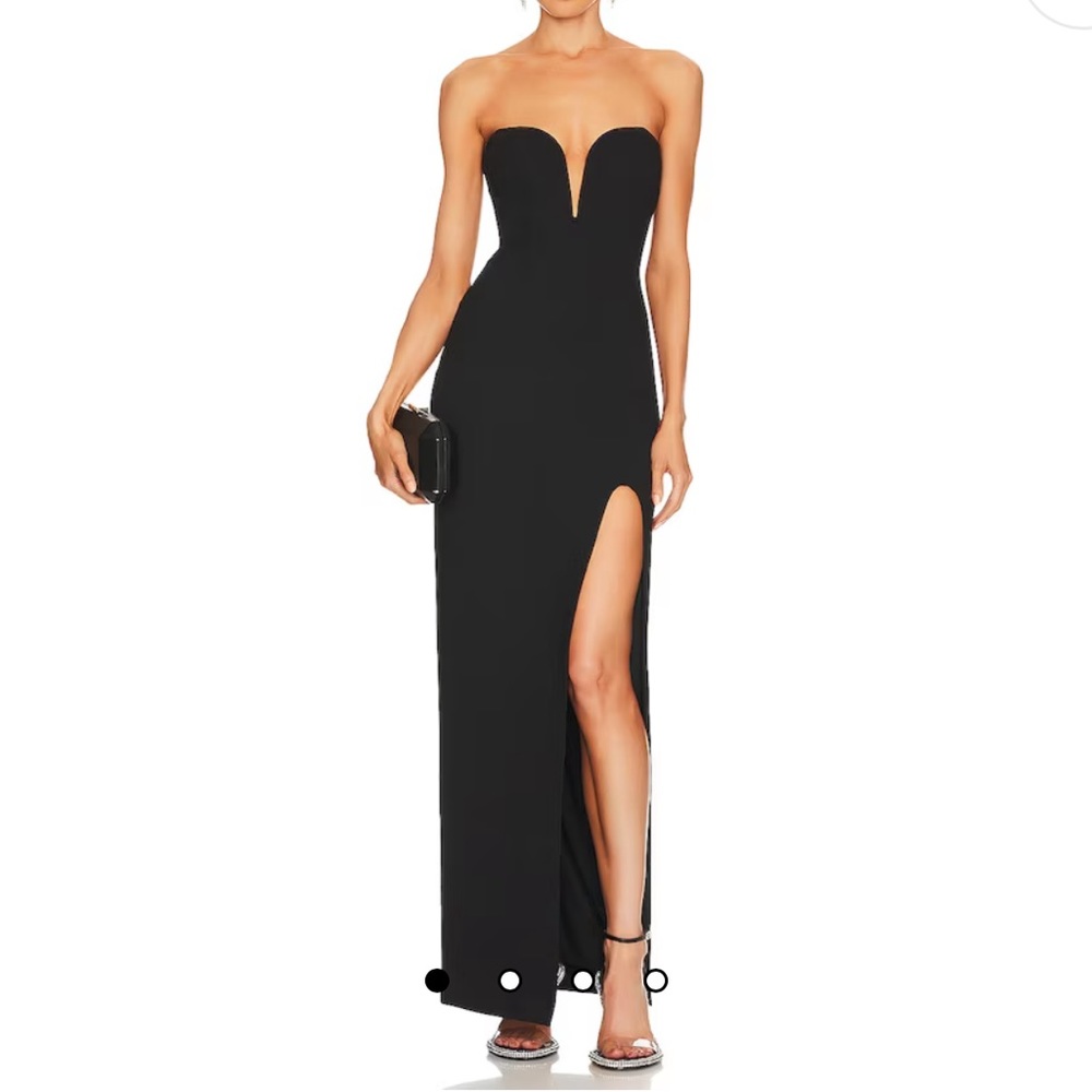 Tena Deep V Sweetheart Strapless Gown in Black